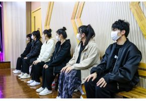 http://www.tggan.com爱搞逼综合X网http://www.aigbi.com"北音附中高三表演专业阶段性考试"